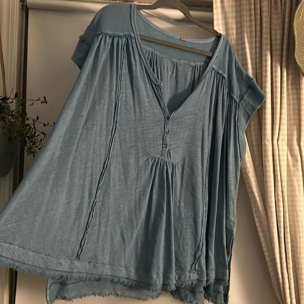 Free People Blue Top. NWOT.